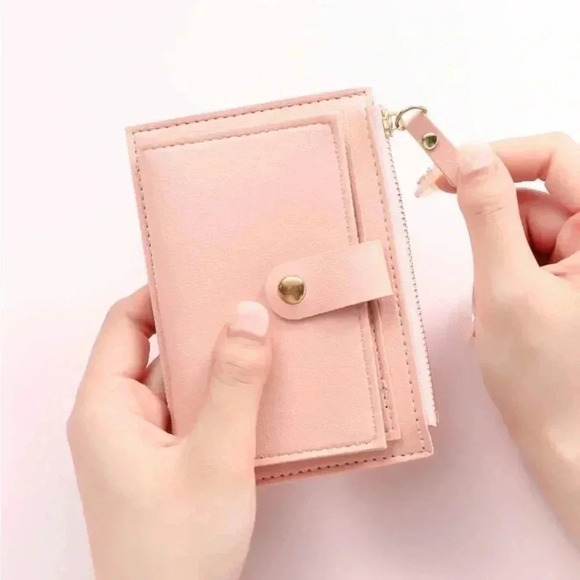 Handbags - ⚠️Clearance Pink Slim Bifold Zipper Wallet / Cardholder